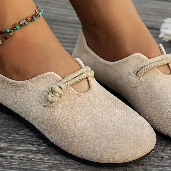 Lucy | Elegant and Flexible Casual Shoe