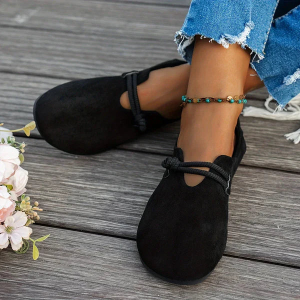Lucy | Elegant and Flexible Casual Shoe