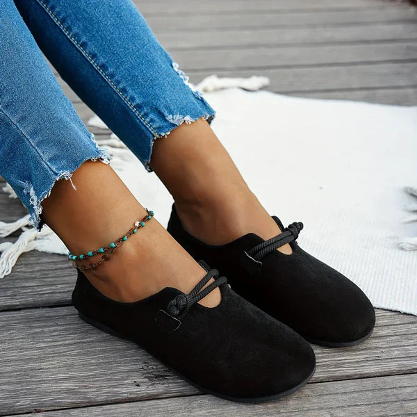 Lucy | Elegant and Flexible Casual Shoe
