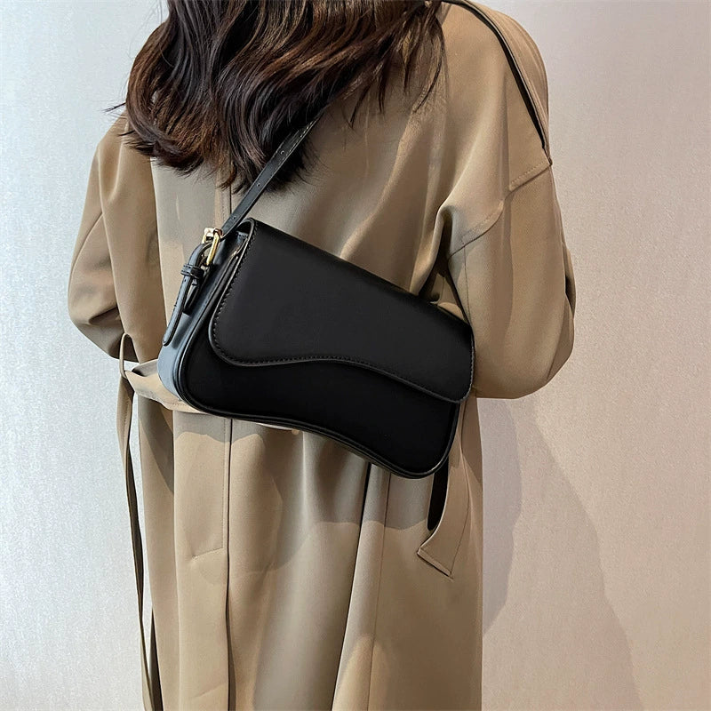Claire | Shoulder Saddle Bag