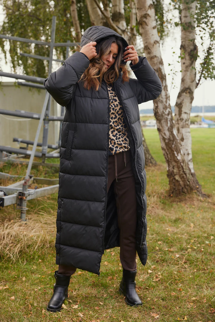 Gael | Long Coat