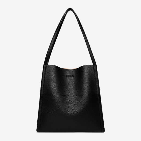 Fera - Elegant and Timeless Shoulder Bag