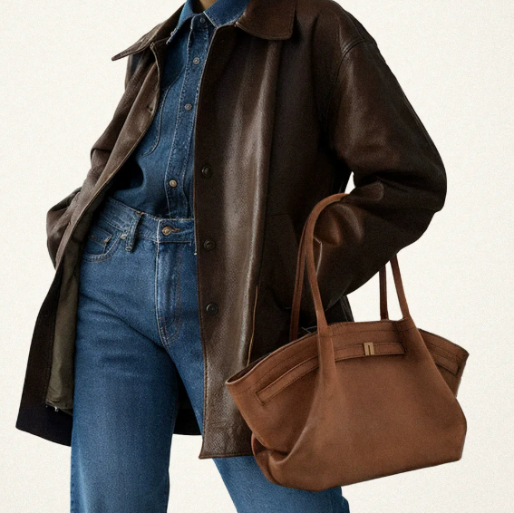 Lily Bag | Elegant Brown Bag With Gold Details