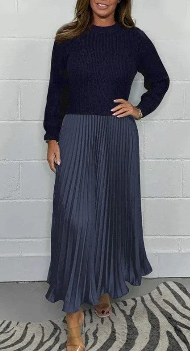 Kai | Pleated Dress With Sweater