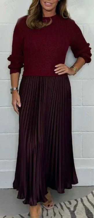 Kai | Pleated Dress With Sweater